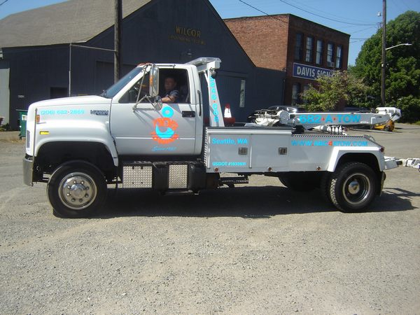 Commercial-Tow-Company-Belltown-WA