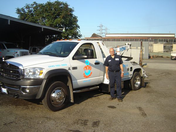 Semi-Truck-Towing-Company-Downtown-Seattle-WA