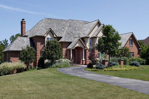 Cedar-Shake-Roof-Cleaning-Redmond-WA