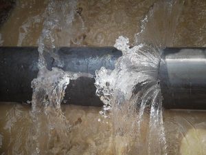 water-main-repairs-des-moines-wa