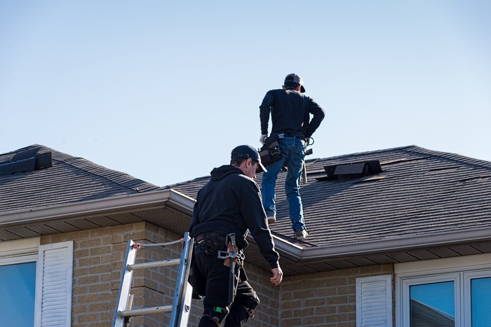 Roofer-Tacoma-WA