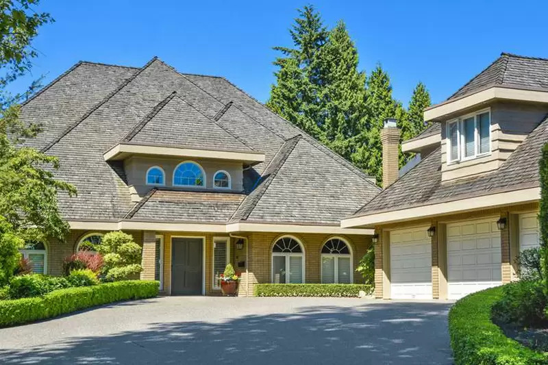 Leading Tacoma roofing contractor in WA near 98444