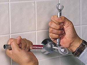 Licensed Auburn Emergency Plumber in WA near 98092